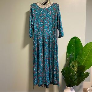 Vintage floral midi dress